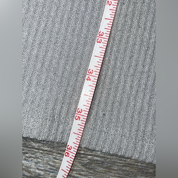 Aritzia dress bundle - Picture 6 of 11